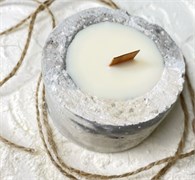 TheOne Массажная свеча монарда 2028632690947