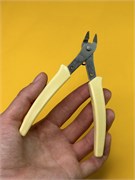 Кусачки для снятия страз 2000000028408